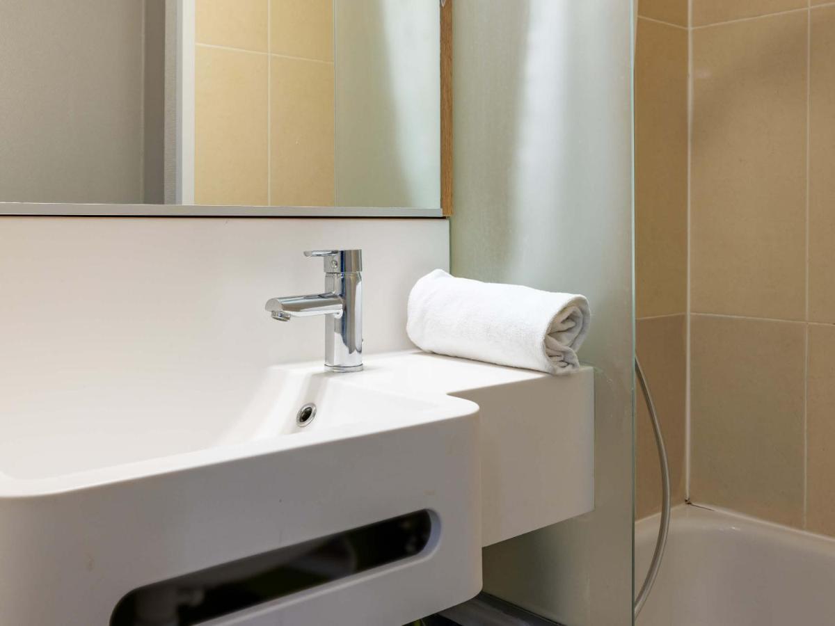 B&B Hotel Rennes Sud Chantepie エクステリア 写真