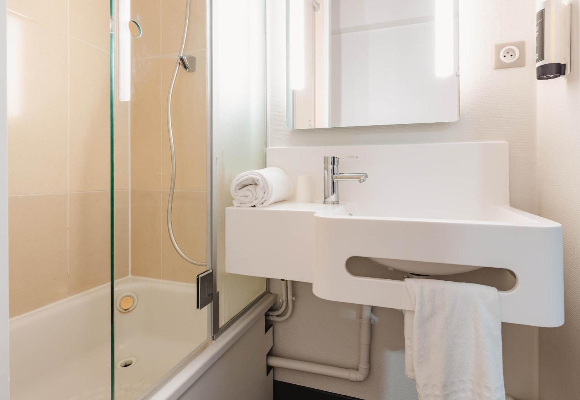 B&B Hotel Rennes Sud Chantepie エクステリア 写真